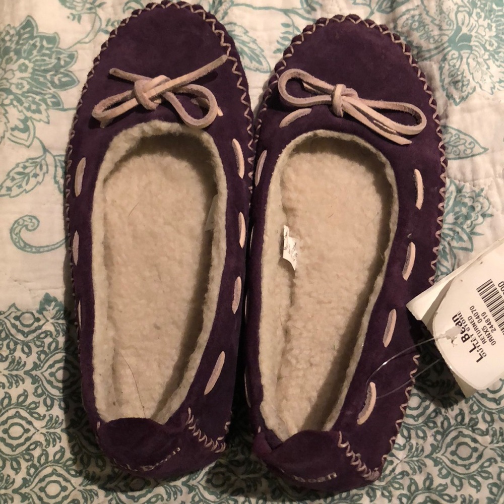 LL Bean Hearthside moccasin slipper